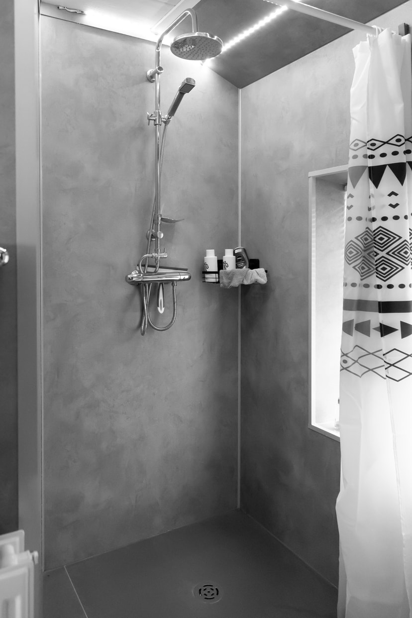 elk® groep winterswijk. badkamerpanelen pet flessen